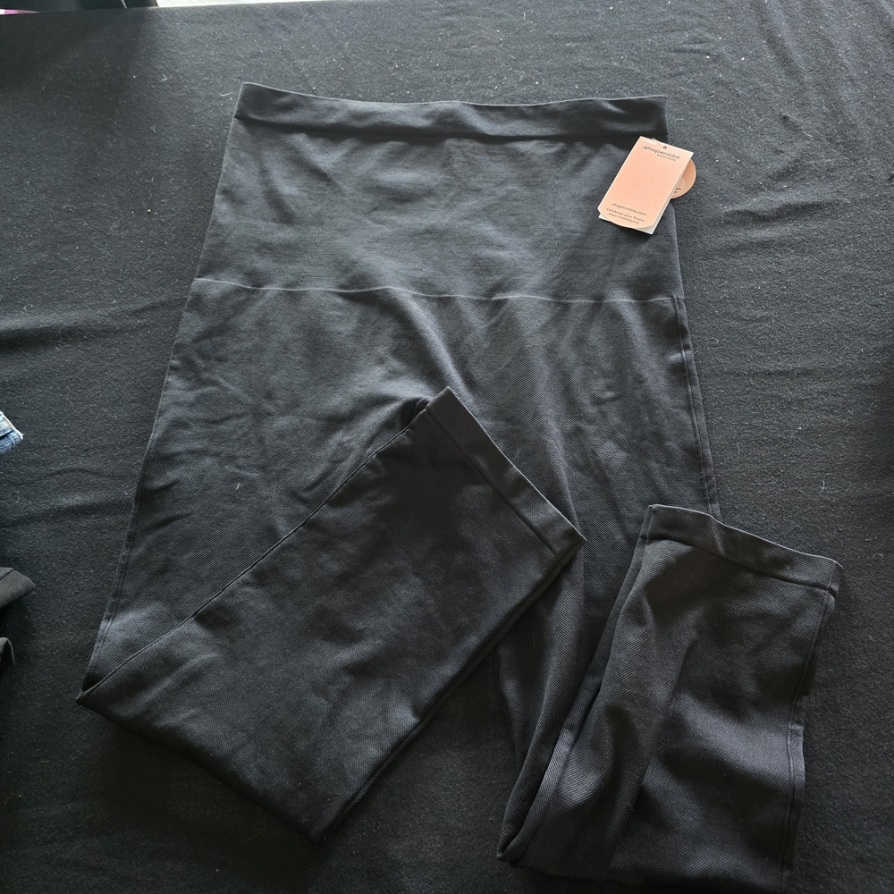 Elegant Black Women's Skirt